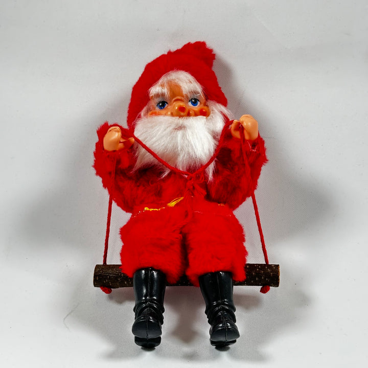 Röd juldekoration Tomte på gunga