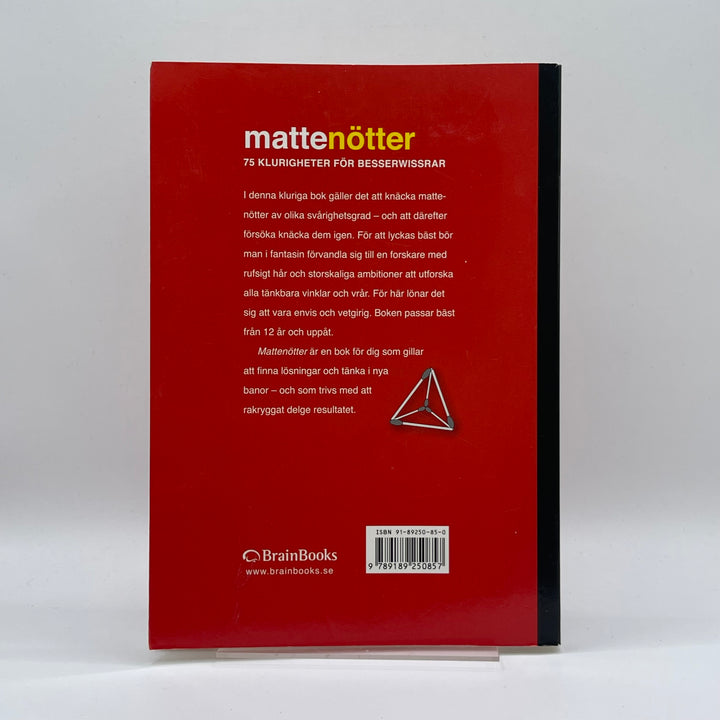 Matte Nötter Begagnad Bok i Utmärkt Skick