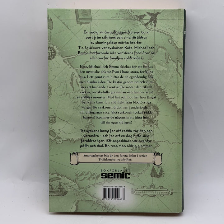 Smaragdernas bok äventyrlig fantasy ungdomsbok