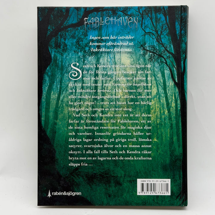 Fablehaven Den förbjudna skogen inbunden fantasybok