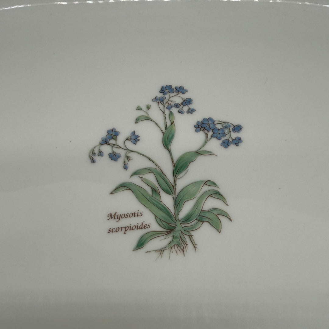 Mariehult retro serveringsfat med blommönster