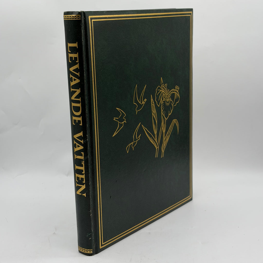 Levande vatten inbunden bok mörkgrön vintage