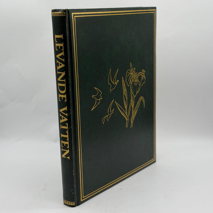 Levande vatten inbunden bok mörkgrön vintage