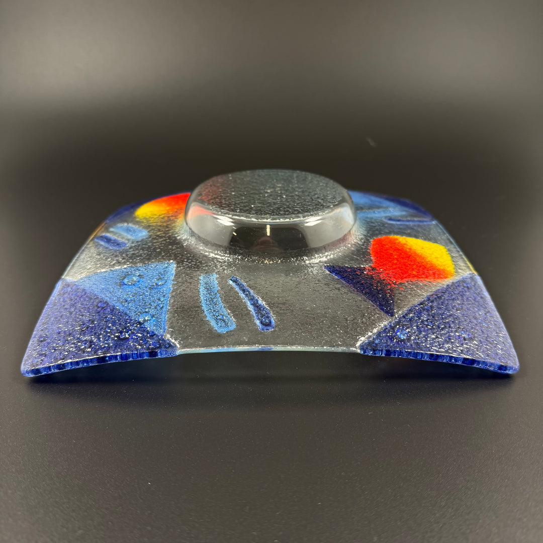 Färgstark unik glasljusstake i mycket gott skick