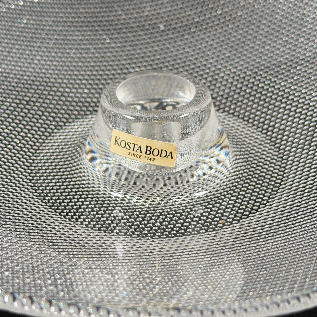 Elegant ljusstake i glas från Kosta Boda