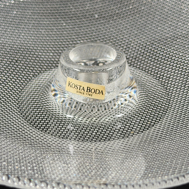 Elegant ljusstake i glas från Kosta Boda