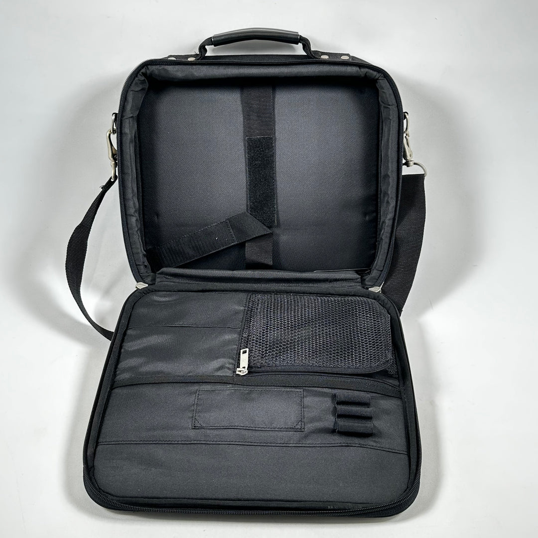 American Tourister hållbar medelstor väska, syntetiskt material