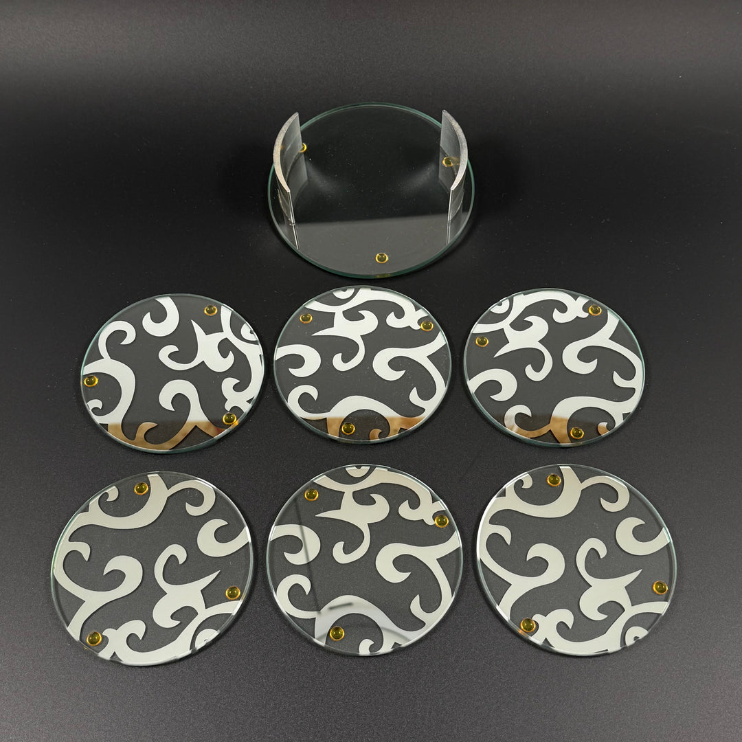 Retro glasunderlägg med gulddetaljer