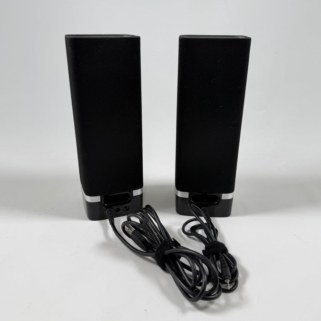 Eleganta Logitech högtalare med kristallklart ljud