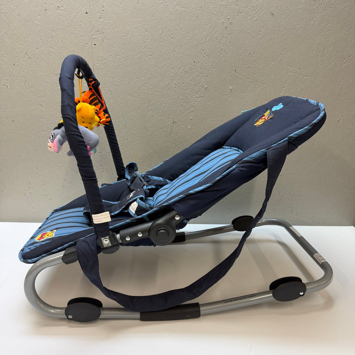 Charmig Disney Babyvagga med Leksaksbåge