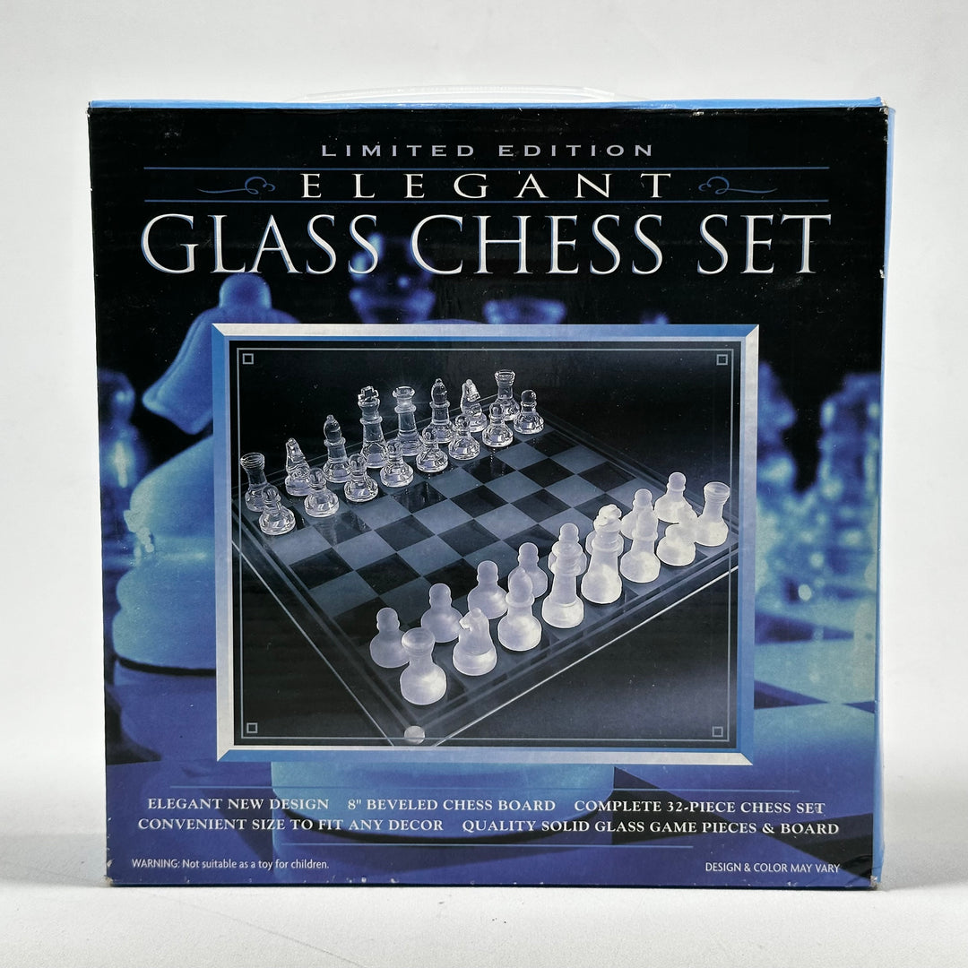Elegant och Unikt Glasschackset i Utmärkt Skick