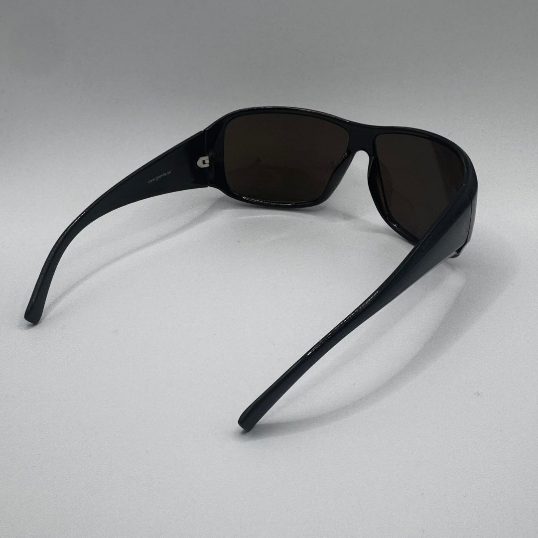Granite sportiga solglasögon i svart plast - Homy Secondhand Online
