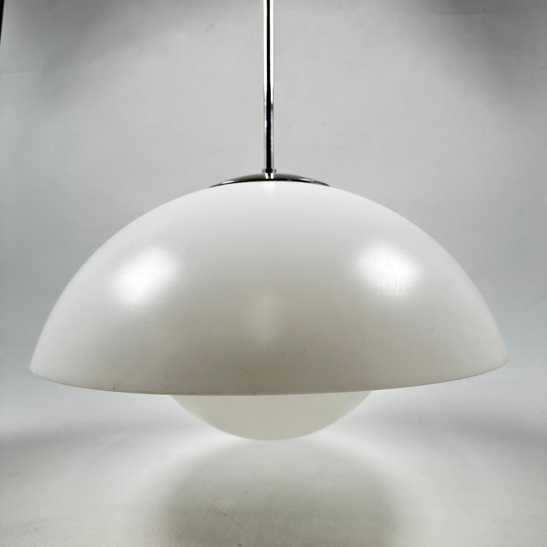 Retro taklampa i glas och metall