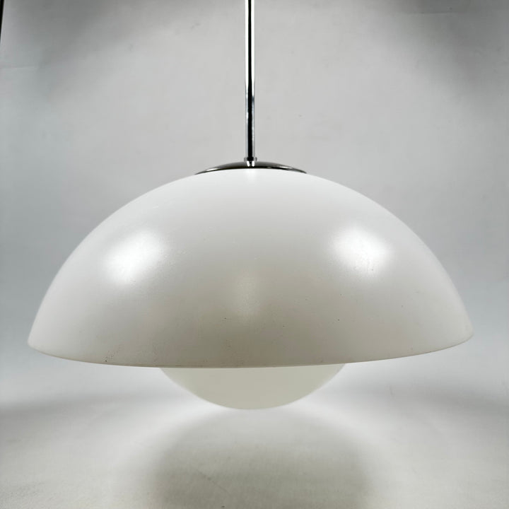 Retro taklampa i glas och metall