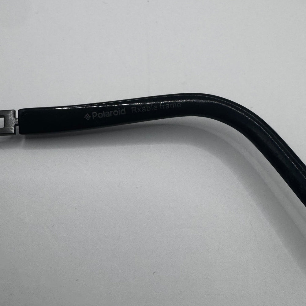 Eleganta Solglasögon Svart Metallram - Homy Secondhand Online