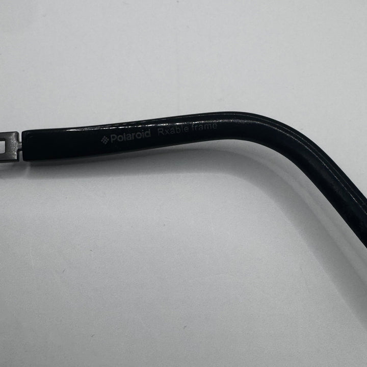 Eleganta Solglasögon Svart Metallram - Homy Secondhand Online