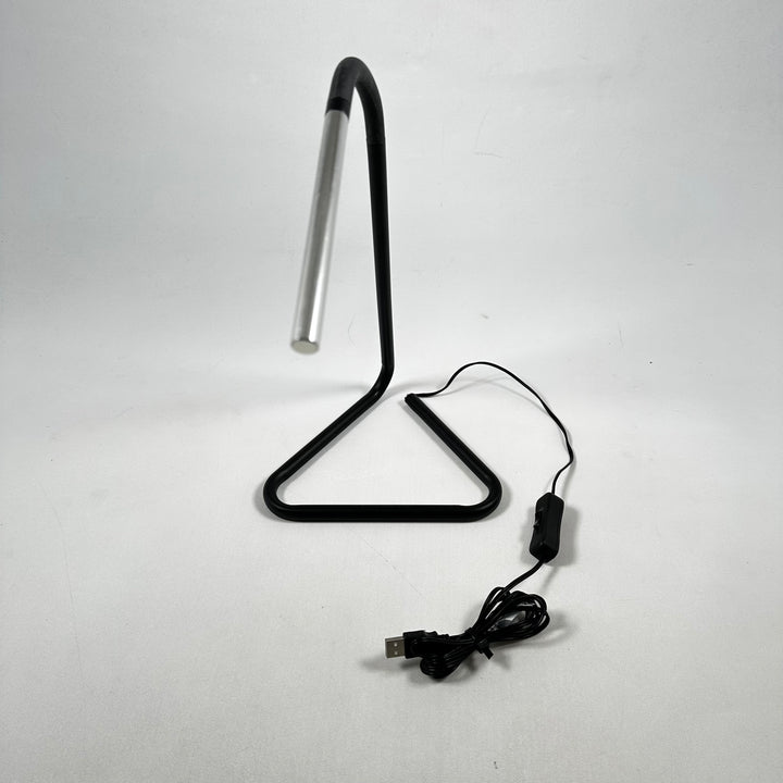 Modern svart LED-bordslampa med dimmer