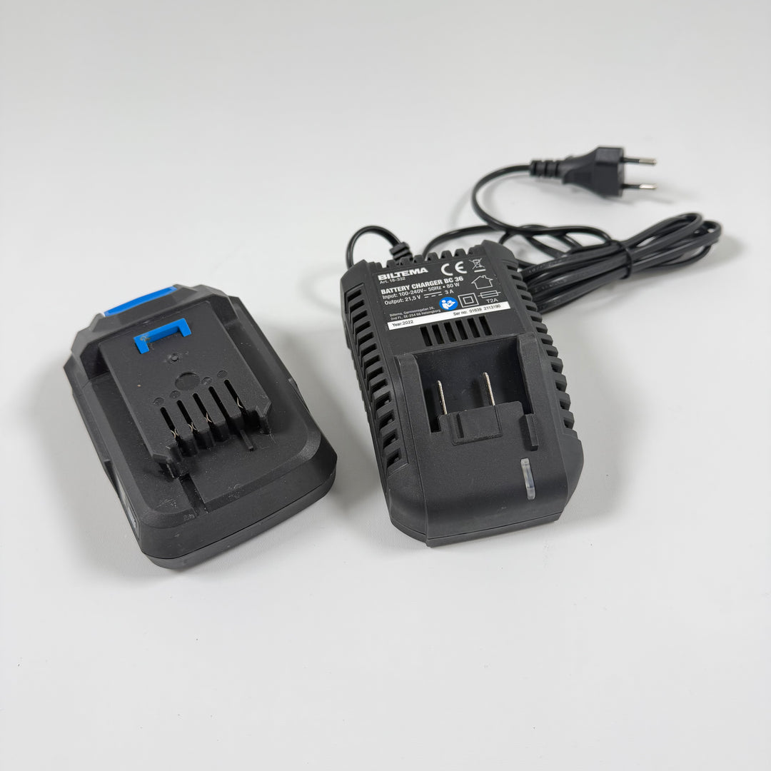 Biltema 18V batteriladdare och batteripaket