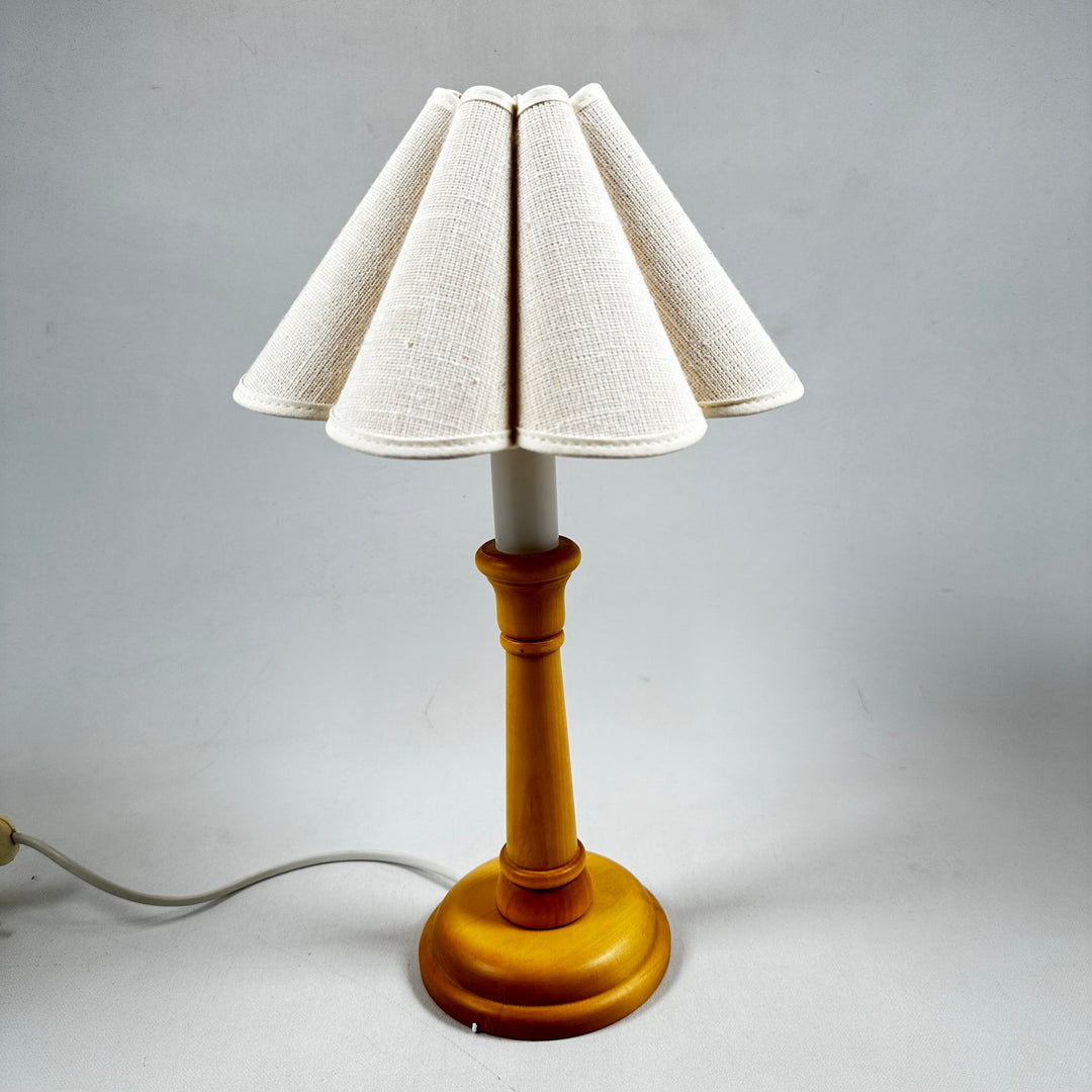 Retro Bordslampa med Träfot och Textilskärm