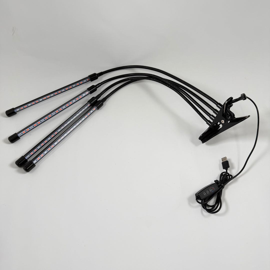 Retro USB-klämplampa med LED-ljus i metall