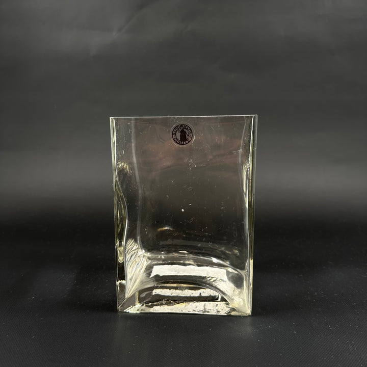 Orrefors elegant glasvas i mycket gott skick