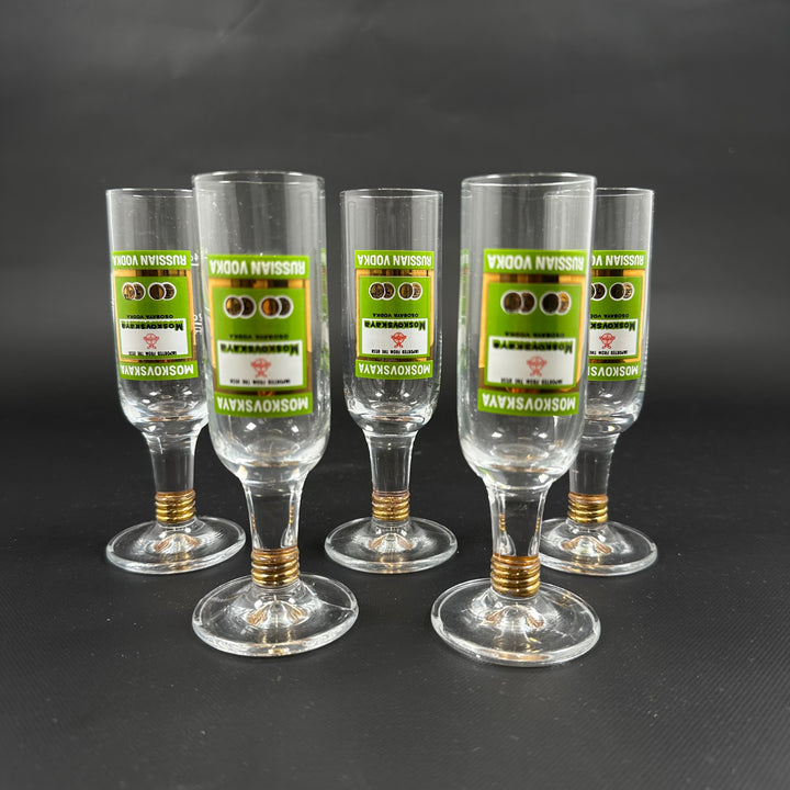 Retro Moskovskaya Vodkaglas i Flaskform
