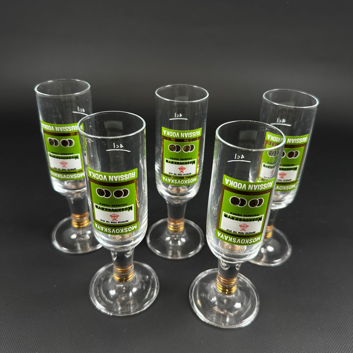 Retro Moskovskaya Vodkaglas i Flaskform