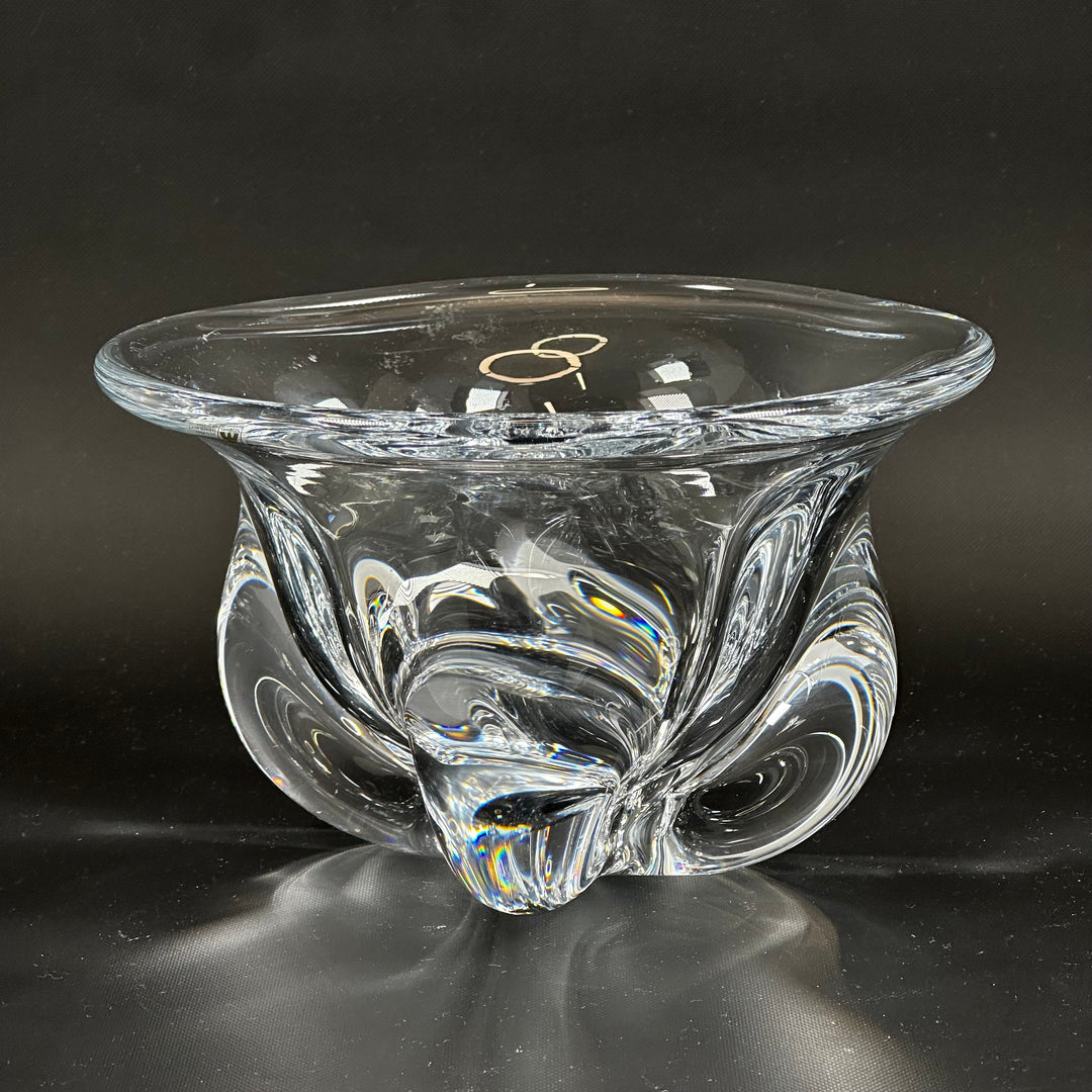 Elegant vas i blykristall från Magnor