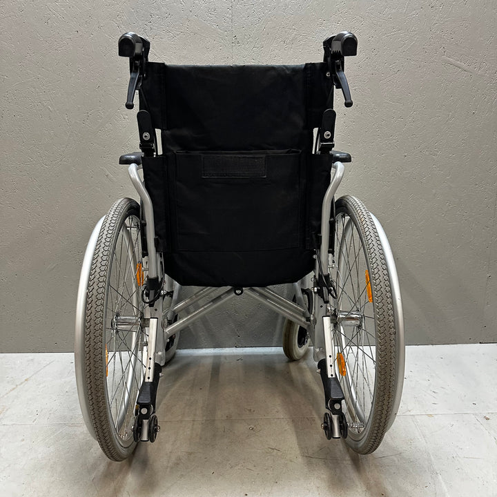 Hopfällbar rullstol TiLite modern och robust