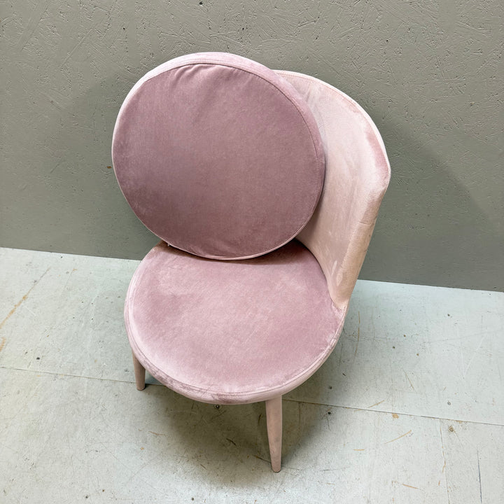 Rosa retrostol i sammet midcentury-design