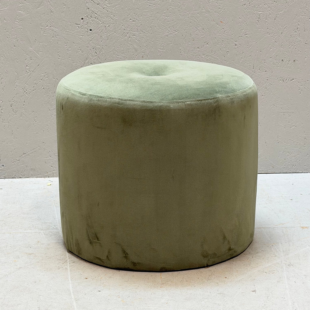 Grön Sammetspuff Elegant och Mysig