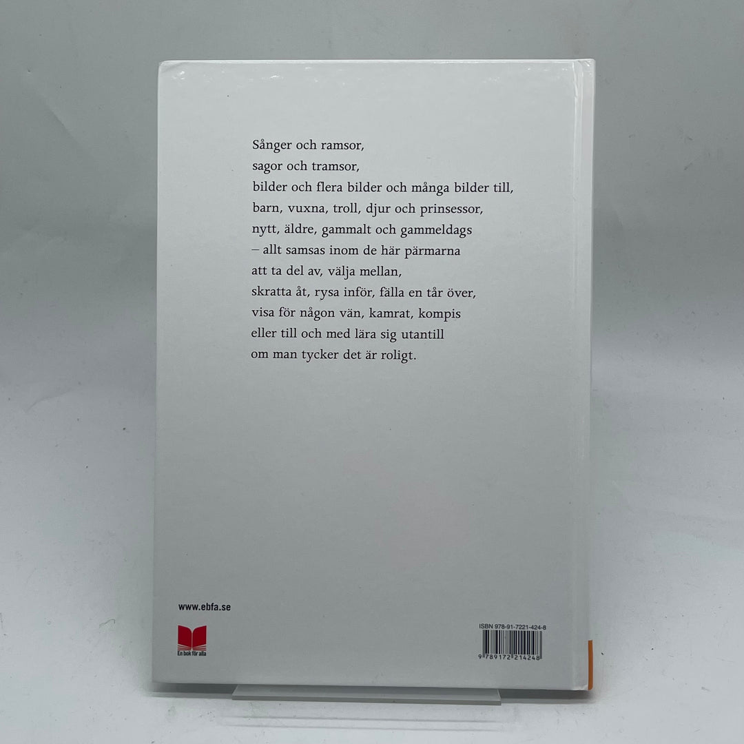 Barnens Första Bok Antologi för Yngre Läsares Glädje