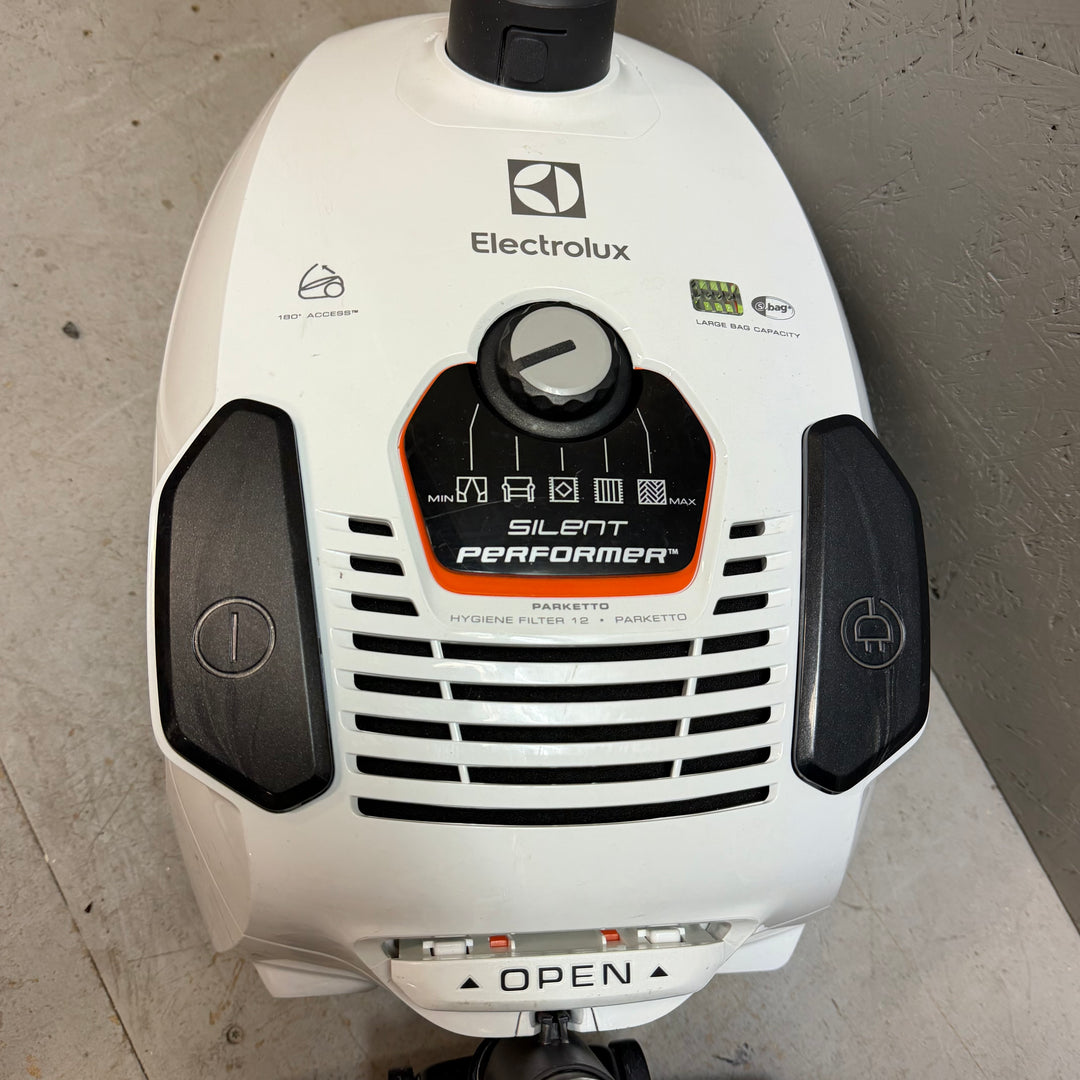 Electrolux dammsugare Silent Performer begagnad
