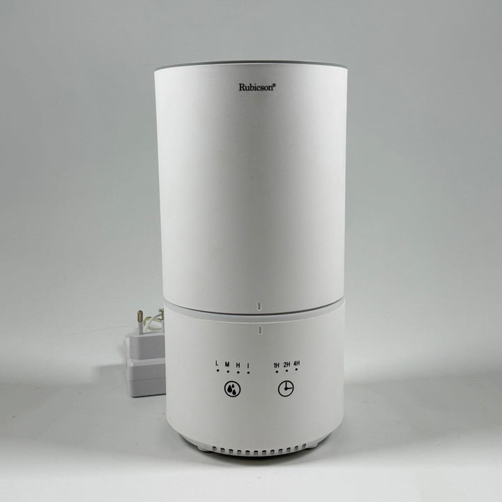 Elegant luftfuktare från Rubicon i plast