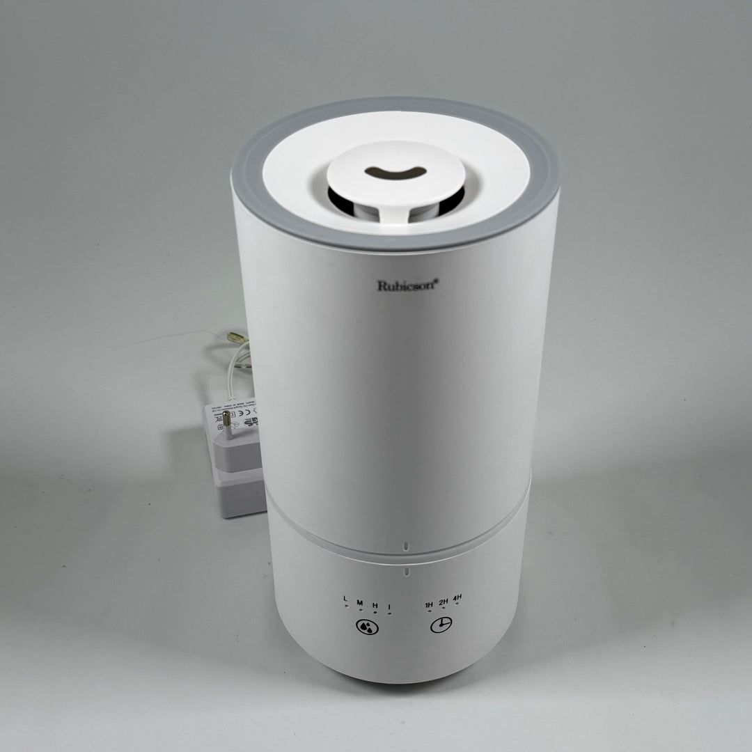 Elegant luftfuktare från Rubicon i plast