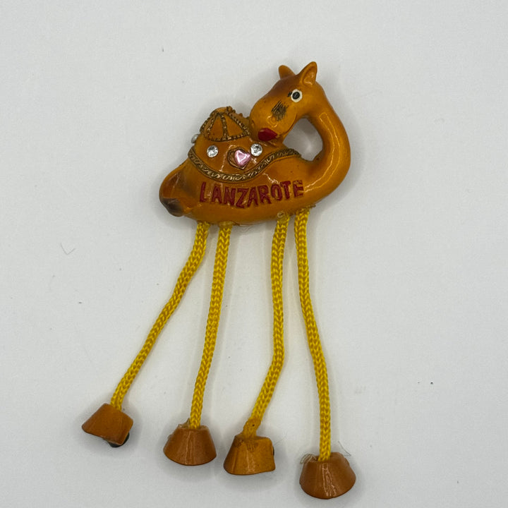 Unik kamelsouvenir från Lanzarote med tofsar