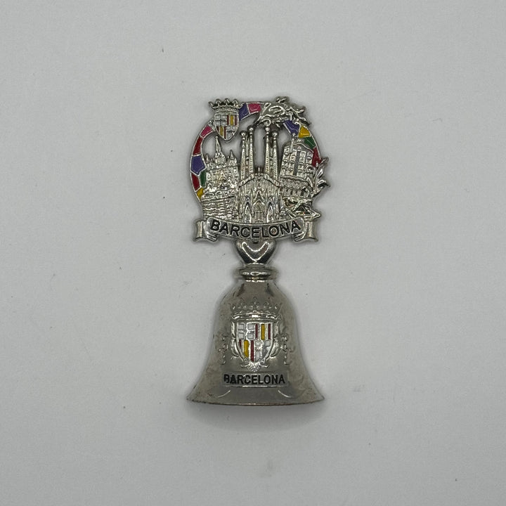 Silverfärgad Barcelona Souvenirklocka med Motiv