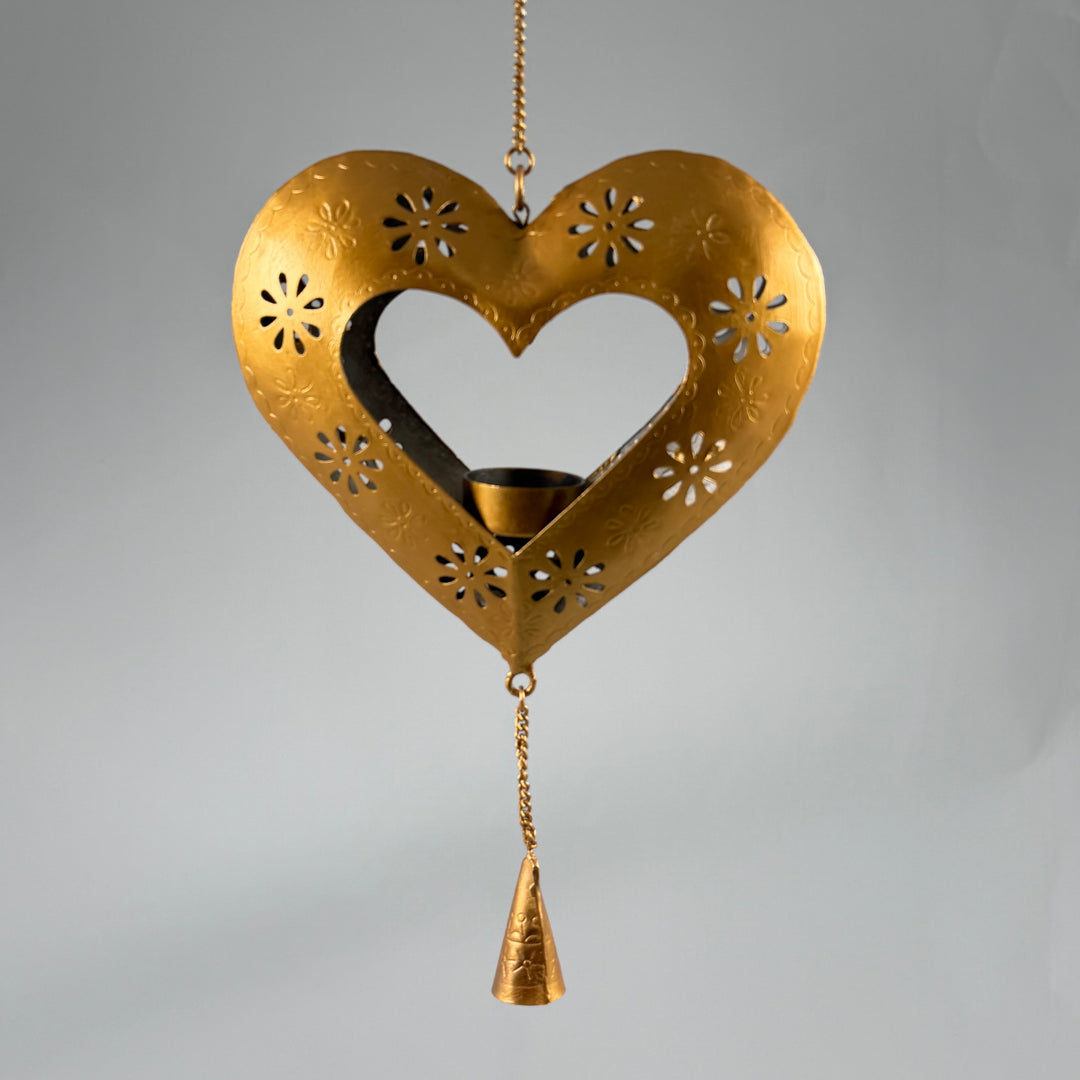 Hjärtformad retro ljushållare i metall