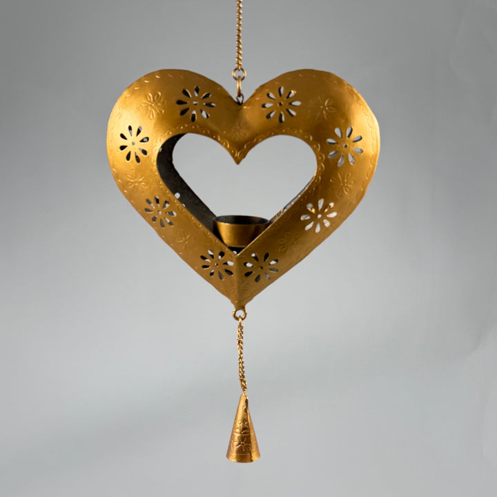 Hjärtformad retro ljushållare i metall