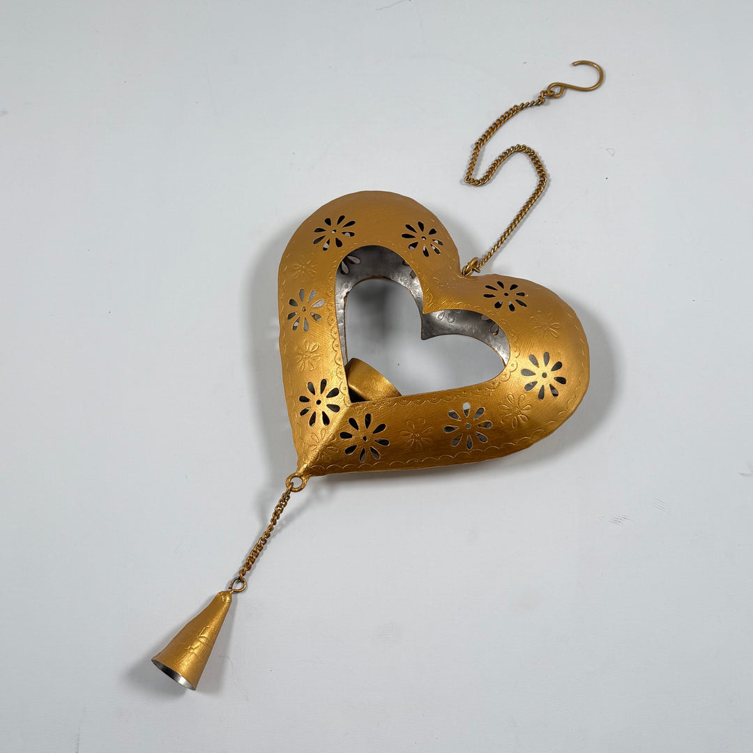 Hjärtformad retro ljushållare i metall