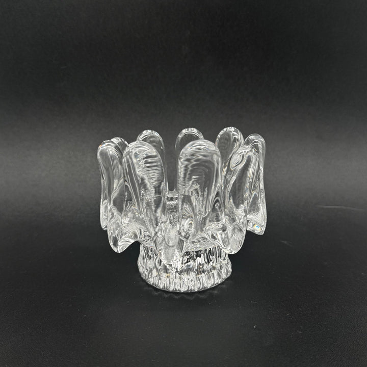 Elegant ljusstake i klarglas med unik design - Homy Secondhand Online