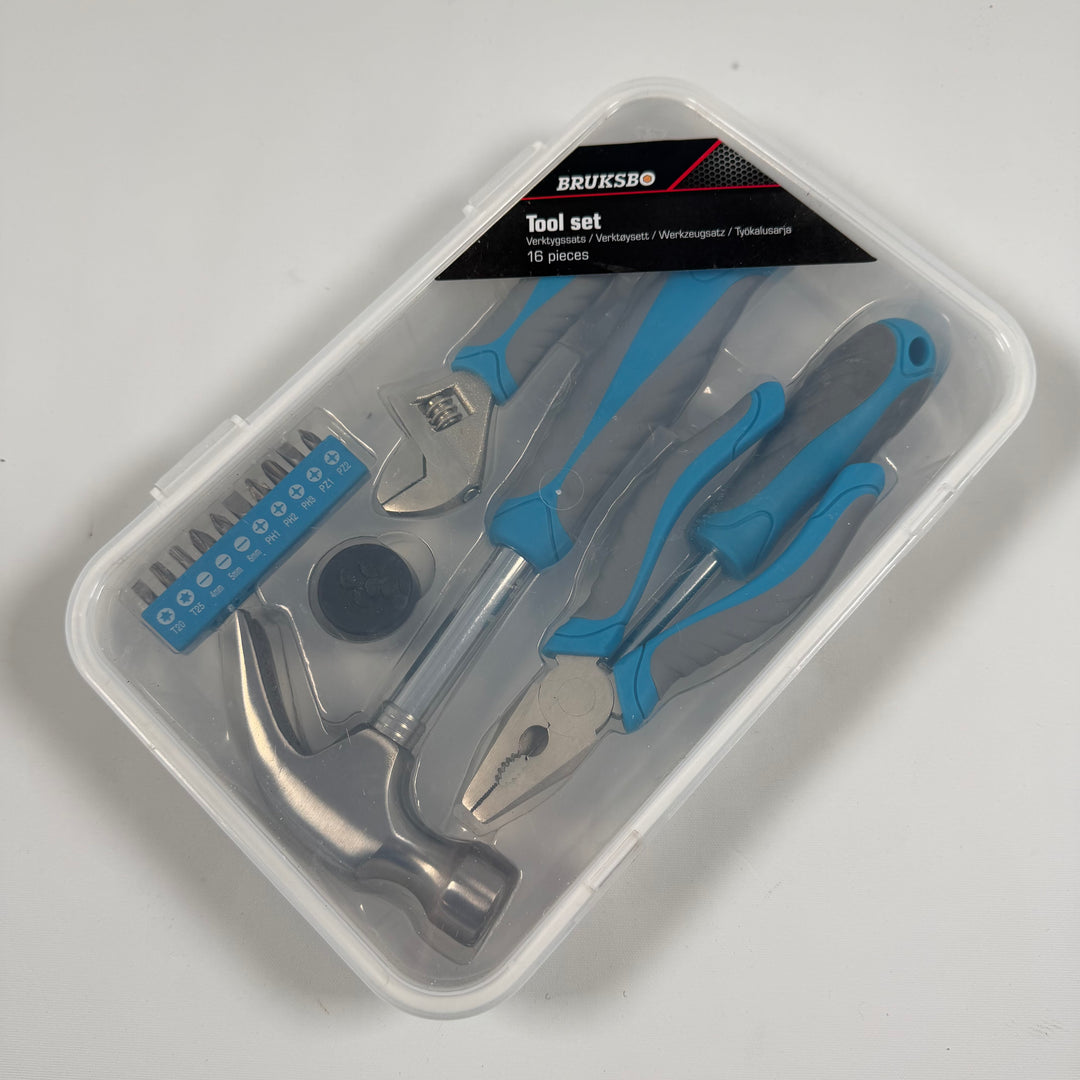 Bruksbo 16-delars kompakt verktygssats i plast