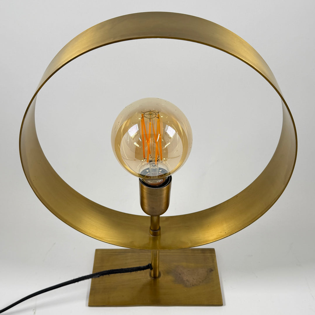 Modern mässingsfärgad bordslampa PR Home