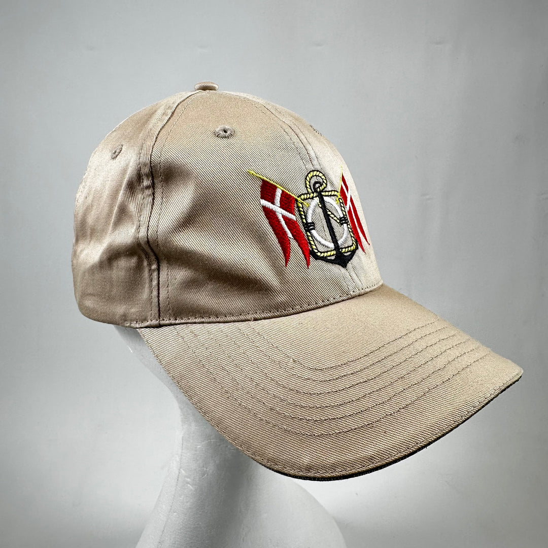 Beige BAXX keps med unikt broderemblem