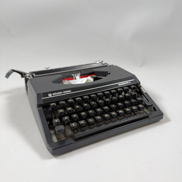 Retro skrivmaskin Silver-Reed Silverette II svart
