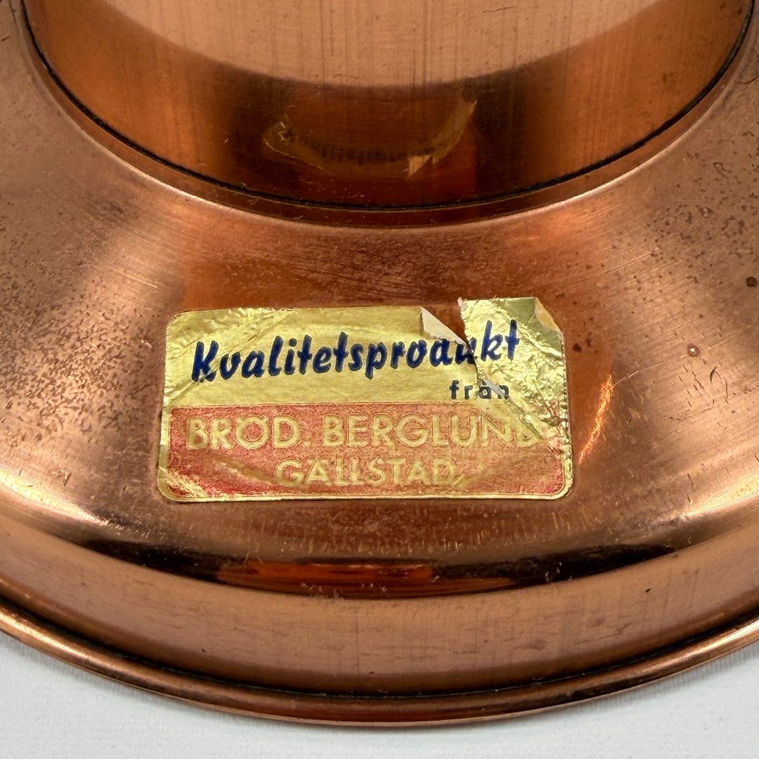 Retro regnmätare i koppar från Gefle Metallfabrik