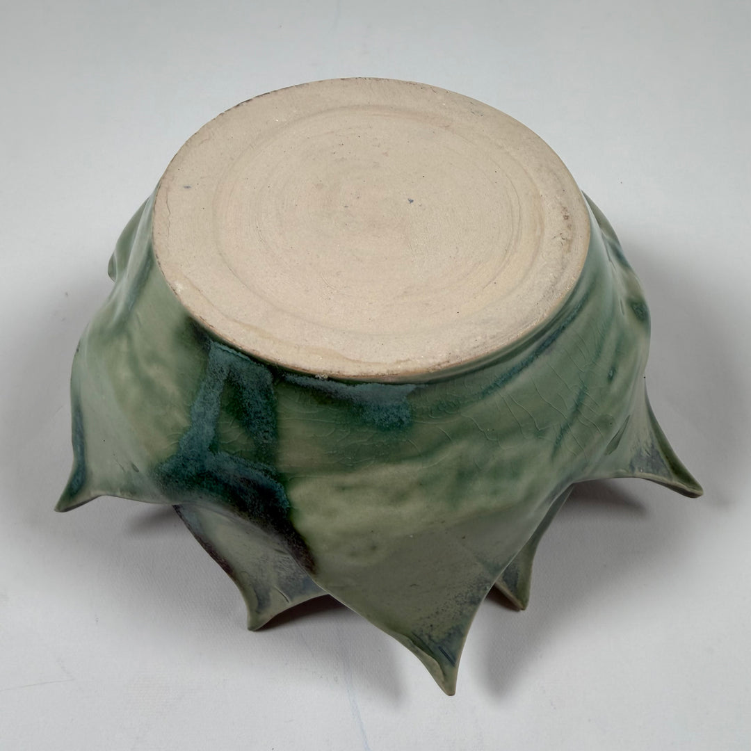 Retro keramikskål i unikt grönt glaserat utförande