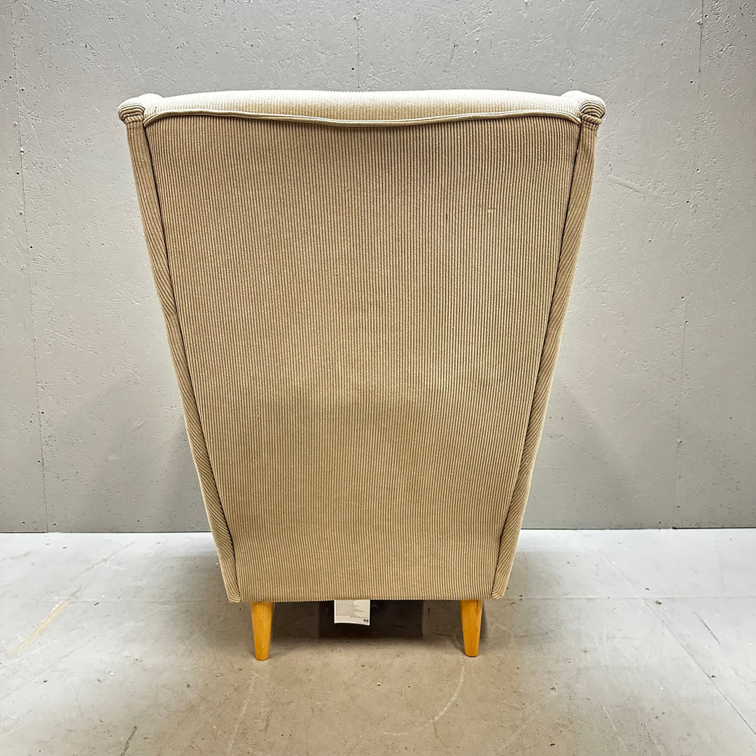 Elegant IKEA-fåtölj i återvunnen polyester