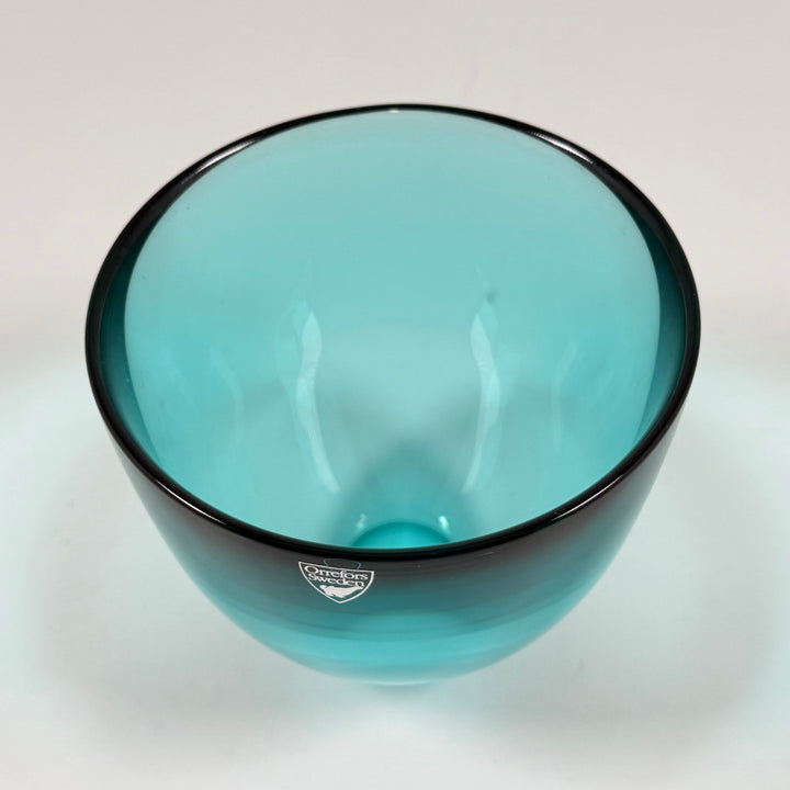 Orrefors turkos glasvas elegant svensk design