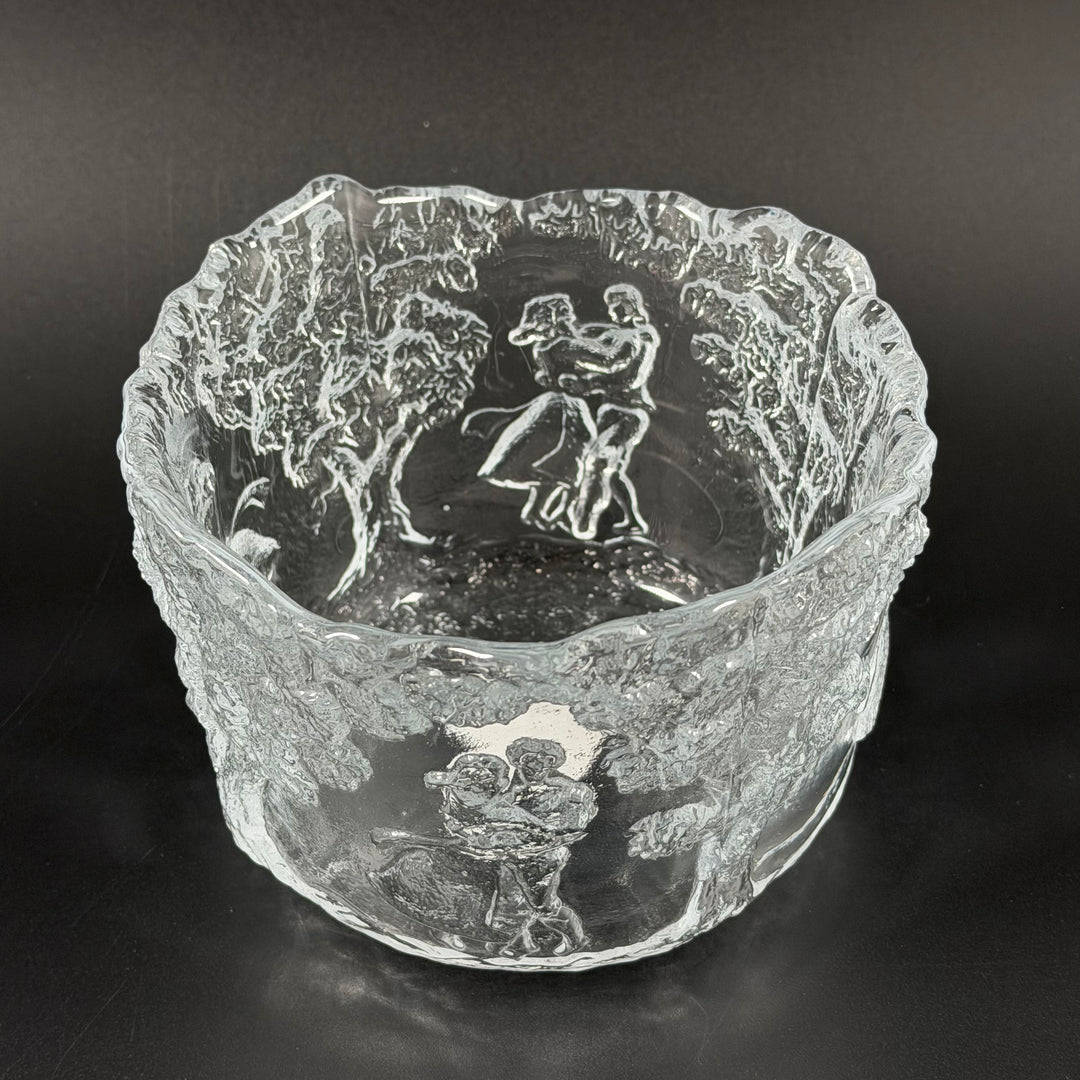 Unik retro Kosta Bida glasvas med etsade motiv